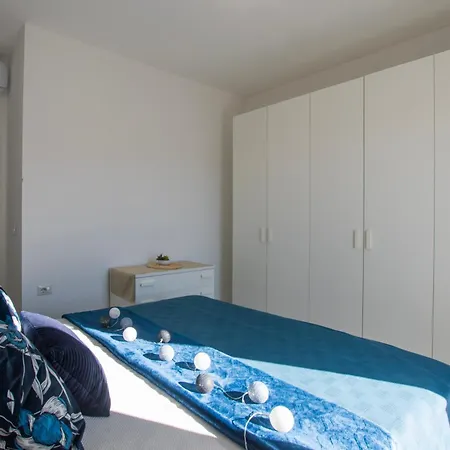 Pietra Di Luna Apartment *